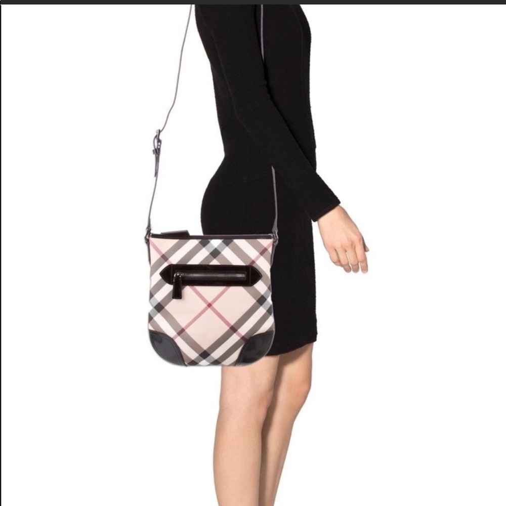 Authentic Burberry nova check crossbody bag